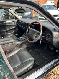 JAGUAR XJR