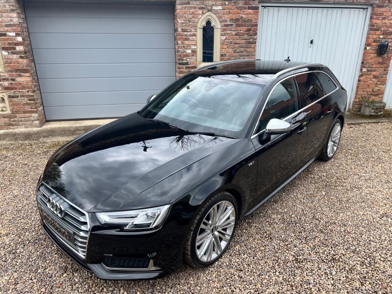AUDI S4
