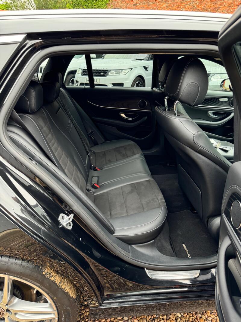 MERCEDES-BENZ E CLASS