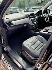 MERCEDES-BENZ M CLASS