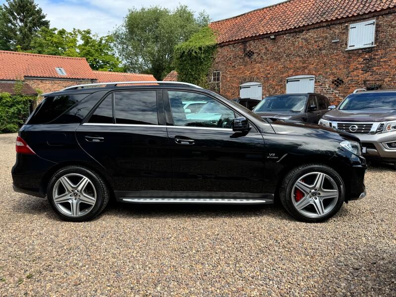 MERCEDES-BENZ M CLASS