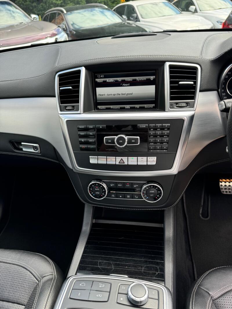 MERCEDES-BENZ M CLASS