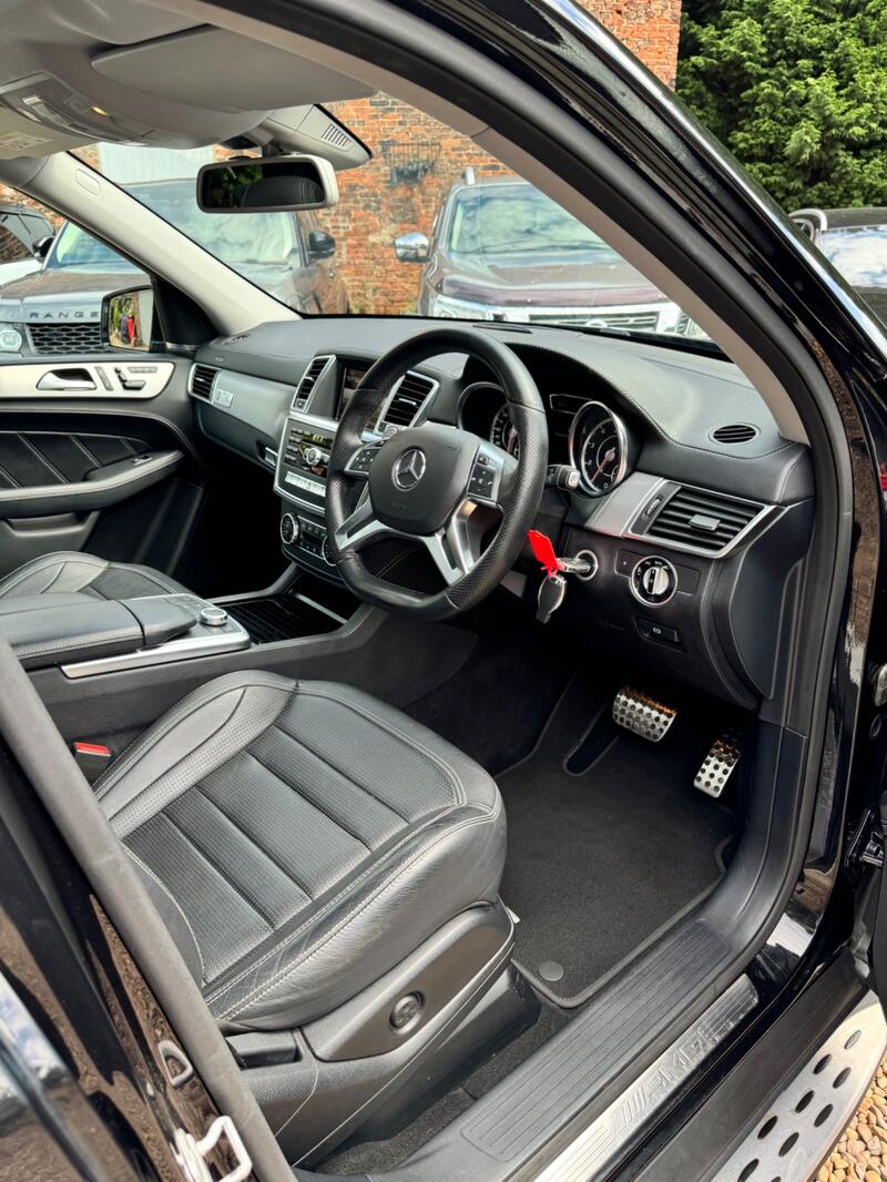 MERCEDES-BENZ M CLASS