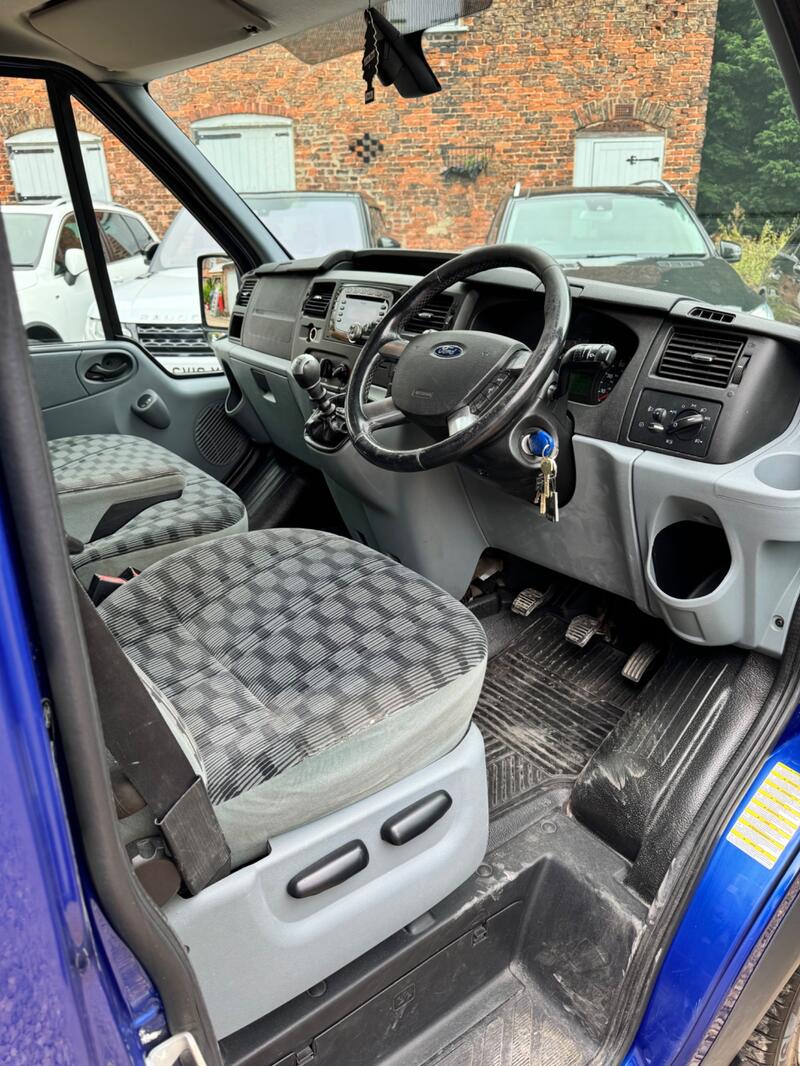 FORD TRANSIT
