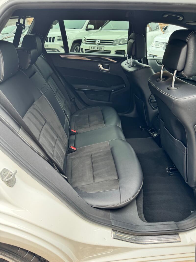MERCEDES-BENZ E CLASS