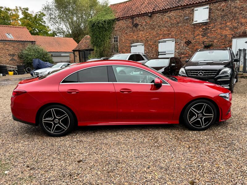 MERCEDES-BENZ CLA