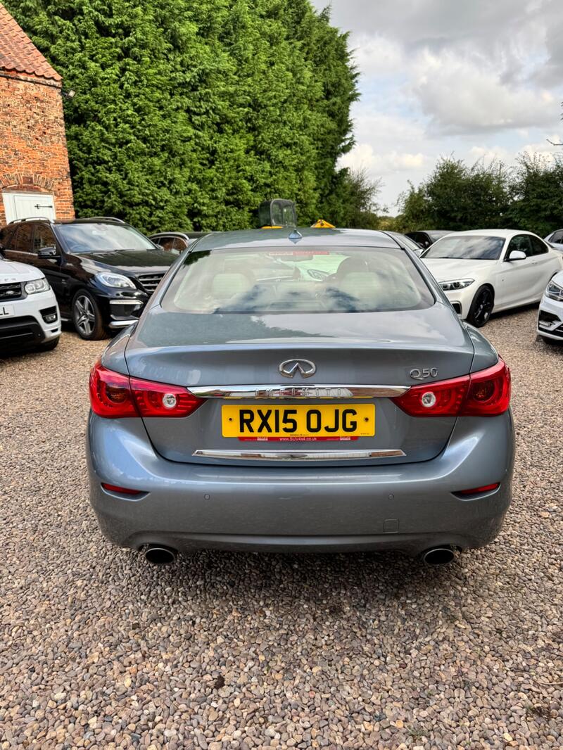 INFINITI Q50