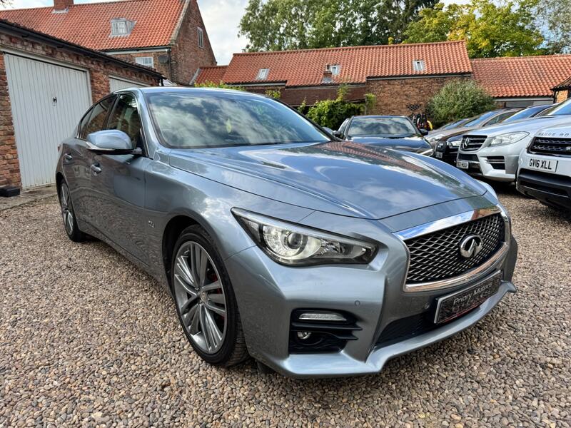 INFINITI Q50