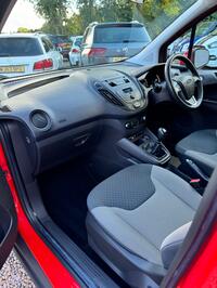 FORD TOURNEO