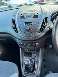 FORD TOURNEO