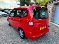FORD TOURNEO