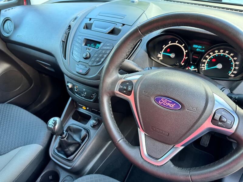 FORD TOURNEO