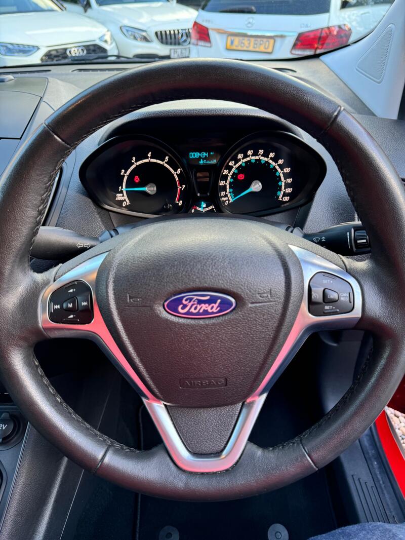 FORD TOURNEO