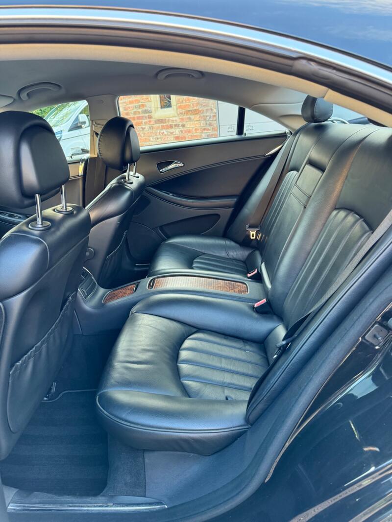 MERCEDES-BENZ CLS