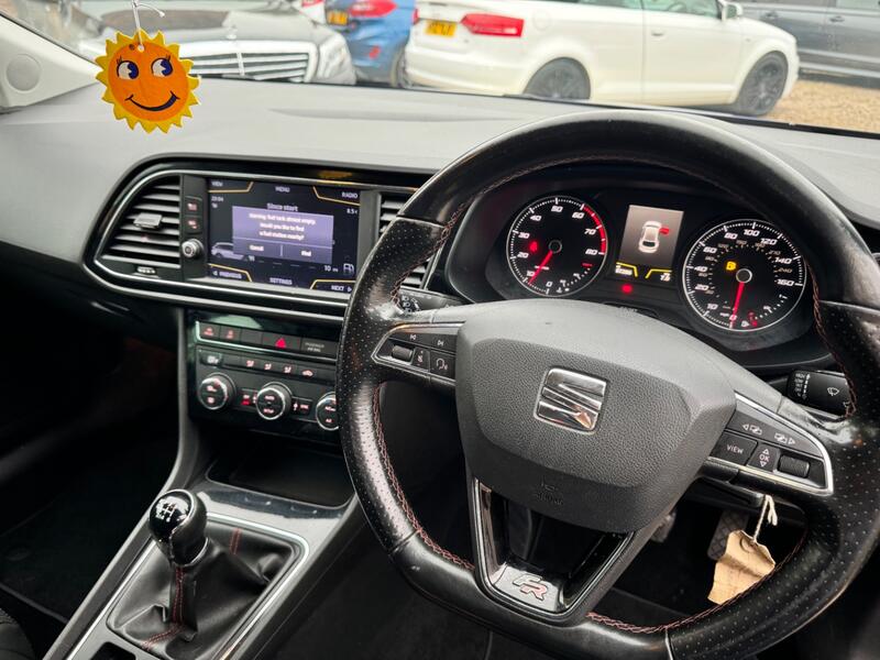 SEAT LEON