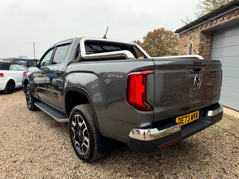 VOLKSWAGEN AMAROK