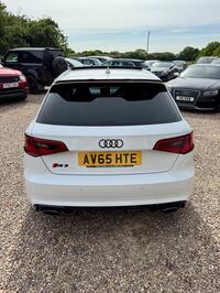 AUDI RS3