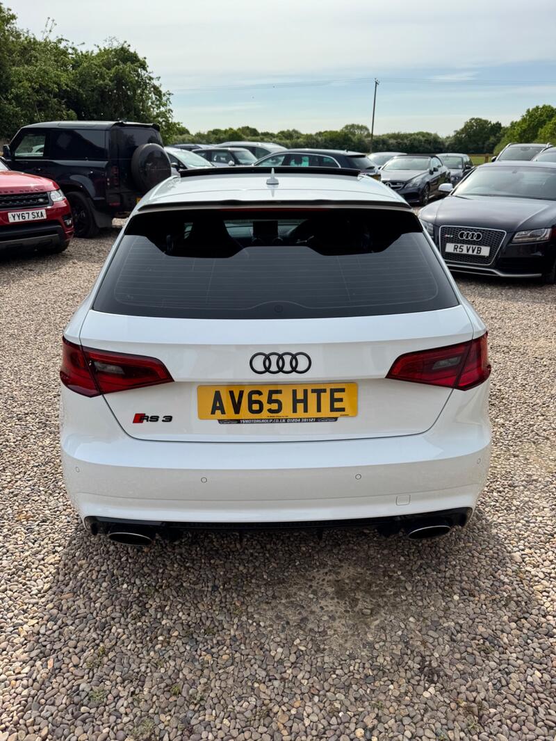 AUDI RS3