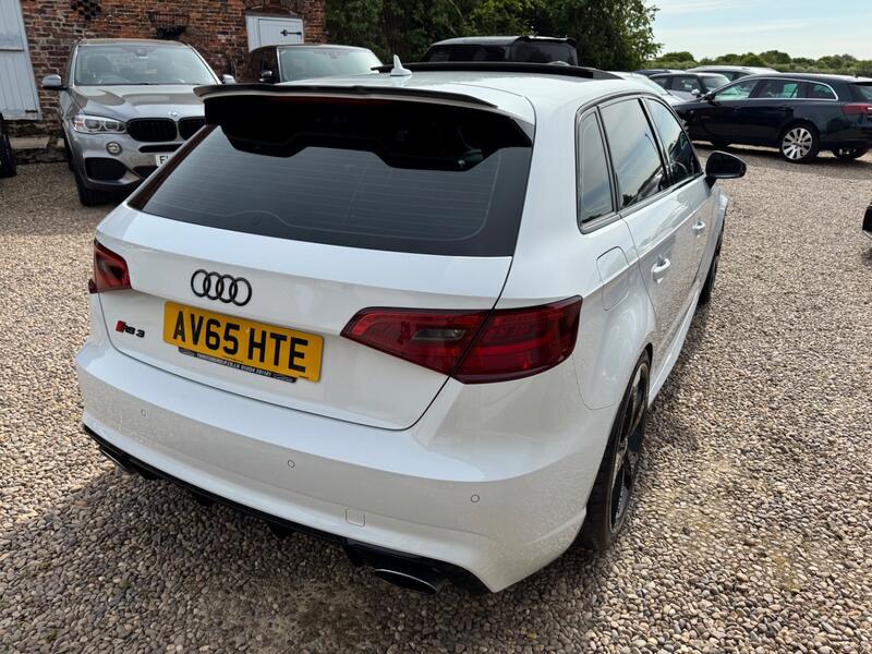 AUDI RS3