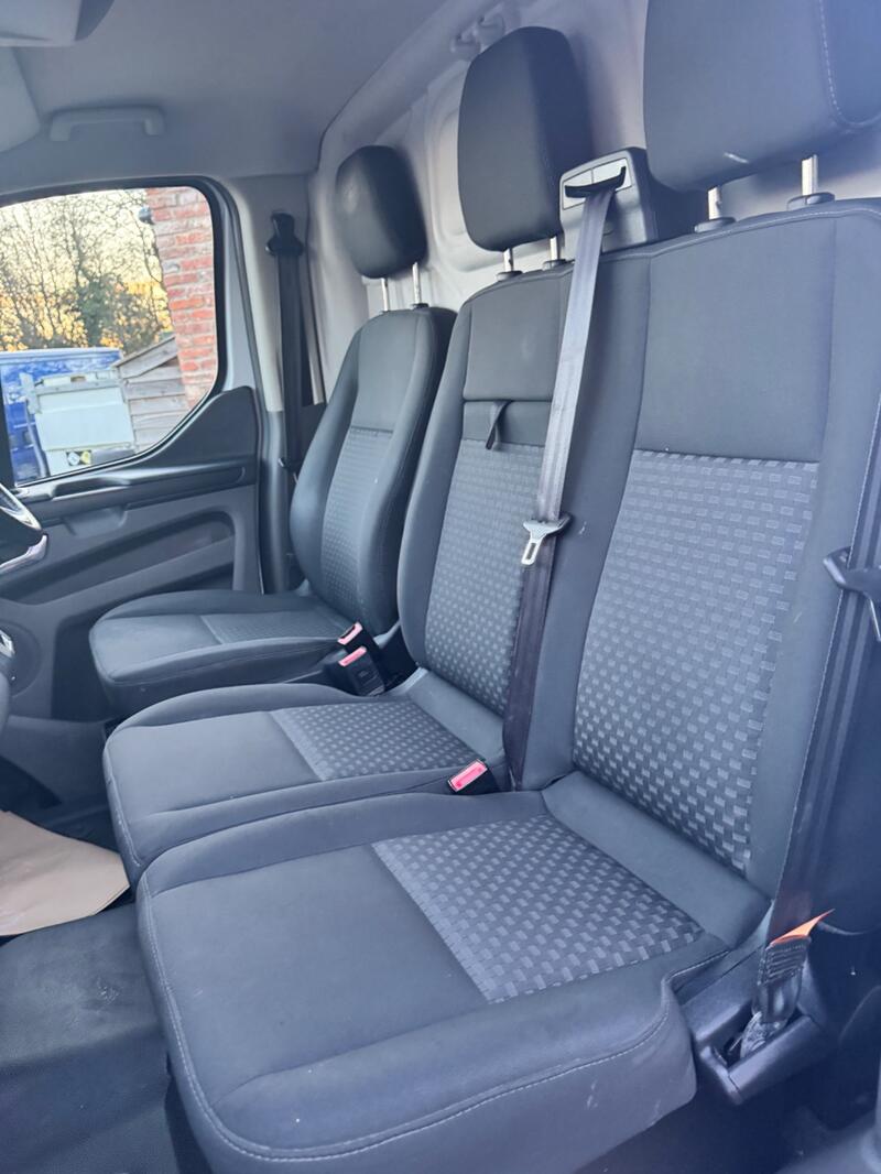 FORD TRANSIT CUSTOM