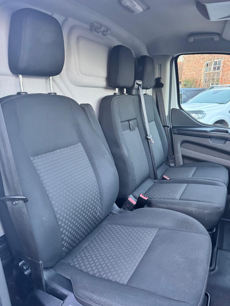FORD TRANSIT CUSTOM