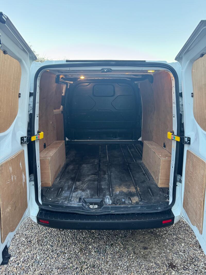 FORD TRANSIT CUSTOM