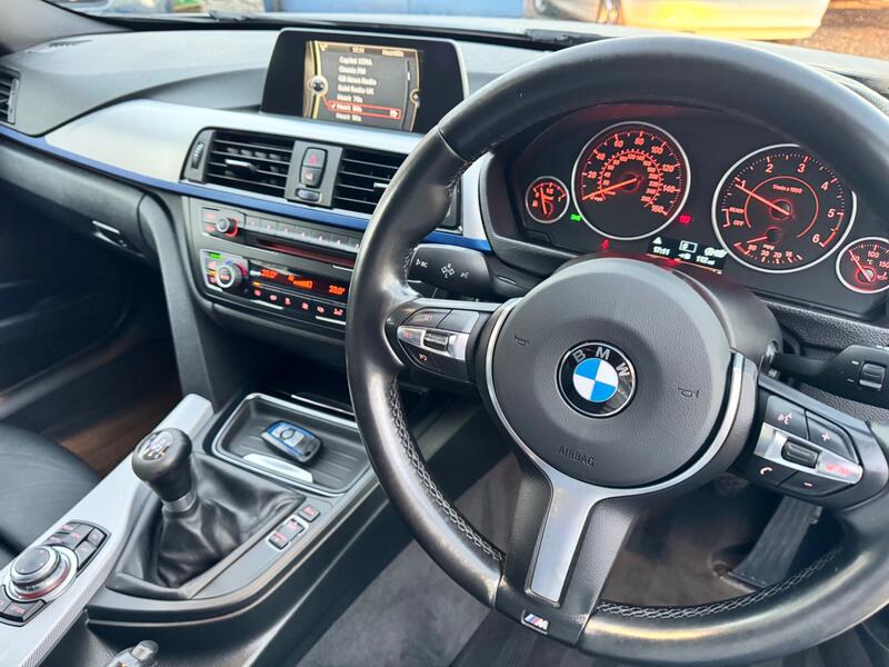 BMW 3 SERIES