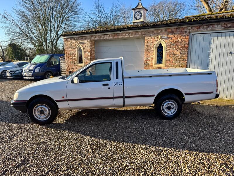 FORD P100