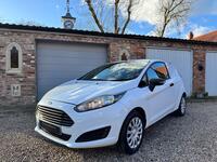 FORD FIESTA VAN