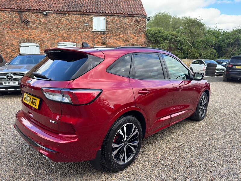 FORD KUGA