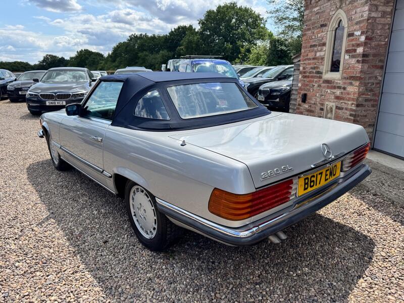 MERCEDES-BENZ 280