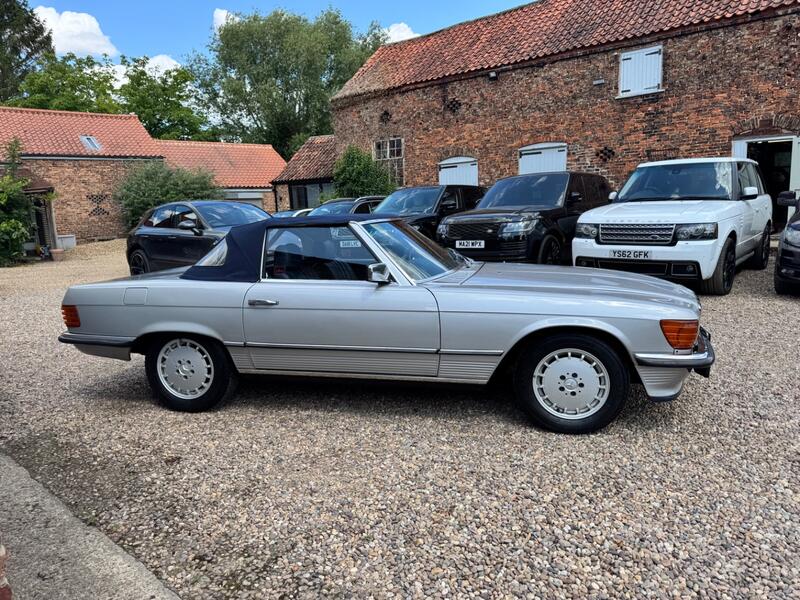 MERCEDES-BENZ 280