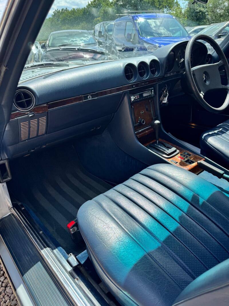 MERCEDES-BENZ 280