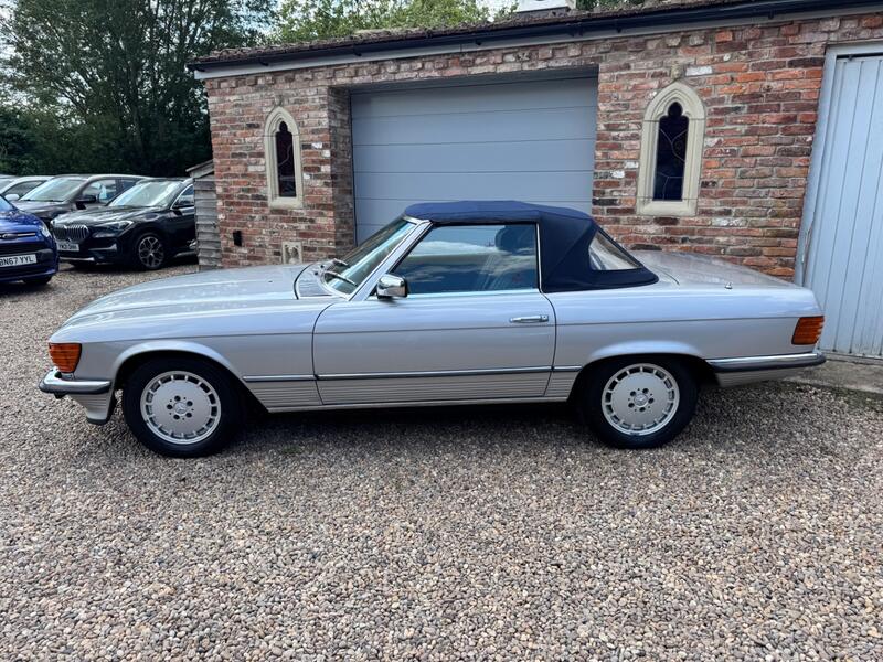 MERCEDES-BENZ 280