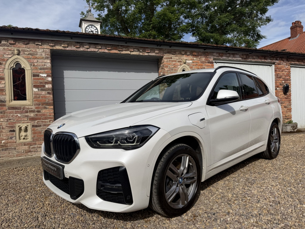 2022 BMW X1